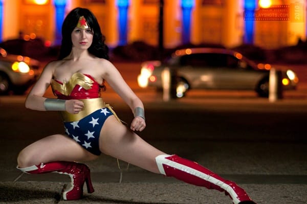 50 Sexy Wonder Woman Cosplay And Costume Ideas