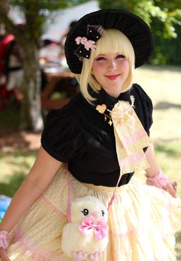 Sexy Lolita Cosplay Outfits and Ideas31-031