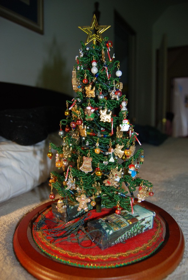 Easy Christmas tree decorating ideas23
